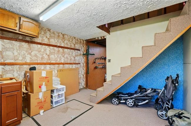 2946 Rockledge Trl, House other with 3 bedrooms, 2 bathrooms and null parking in Beavercreek OH | Image 52