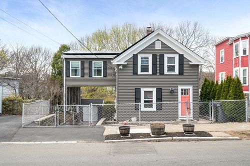 90 Ontario St, Lynn, MA, 01904-2869 | Card Image