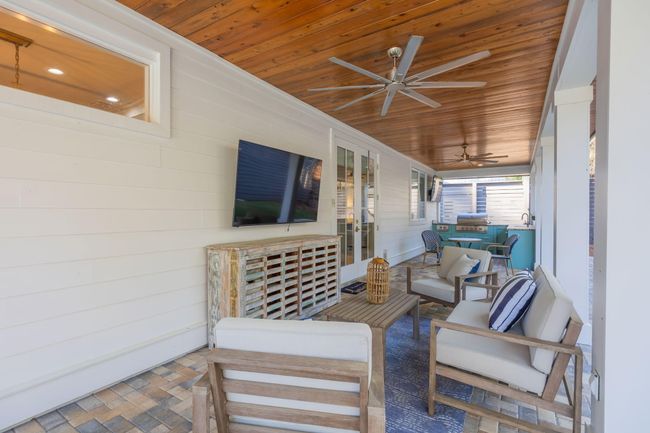290 Seabreeze Blvd | Image 59