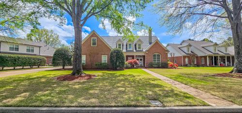 2286 Lake Page Dr, Collierville, TN, 38017-7895 | Card Image