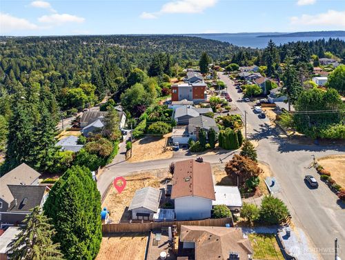 b-16056 9th Ave Sw, Burien, WA, 98166-2922 | Card Image