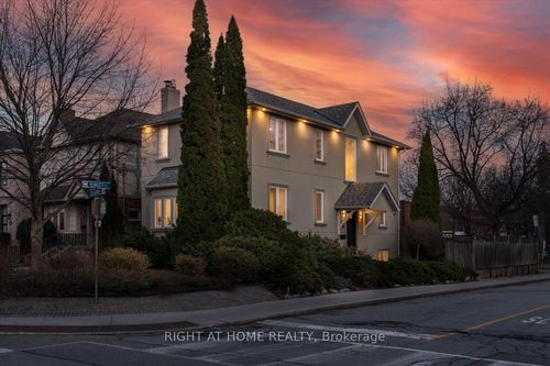 497 Broadway Ave, East York, ON, M4G2R7 | Card Image