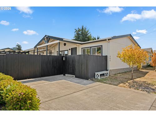 285 S 52nd Pl, Springfield, OR, 97478 | Card Image