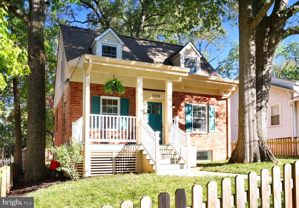 40th Pl, Hyattsville, MD 20781