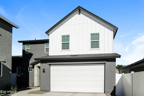 88-9117 N 181st Ave, Waddell, AZ, 85355-7665 | Card Image