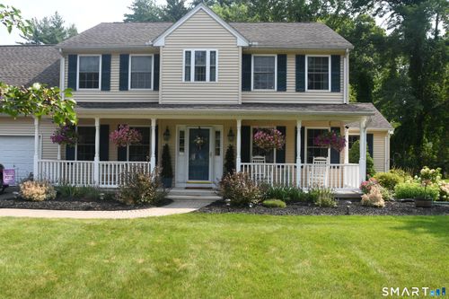 2 Clinton Ln, Enfield, CT, 06082-5227 | Card Image