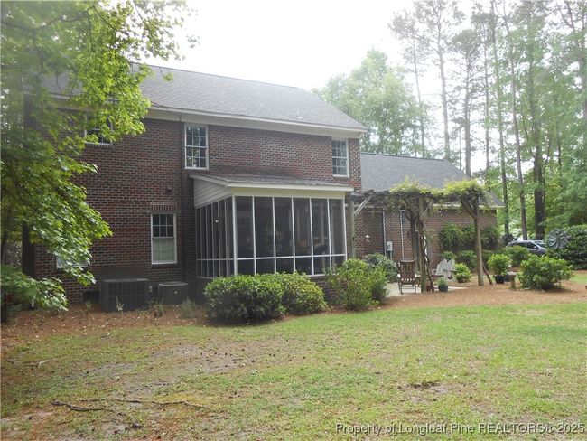 Rear | Image 8