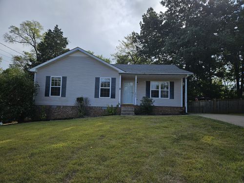 2825 Teakwood Dr, Clarksville, TN, 37040-6692 | Card Image