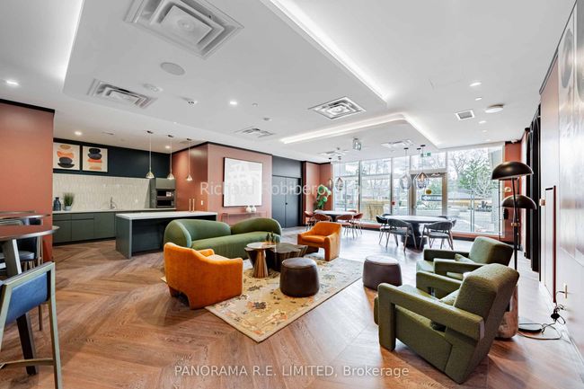 623 - 689 The Queensway, Condo with 2 bedrooms, 2 bathrooms and 1 parking in Etobicoke ON | Image 22