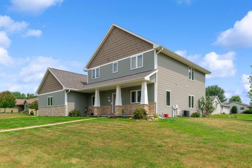1410 S Prospect St, Shawano, WI, 54166-3744 | Card Image