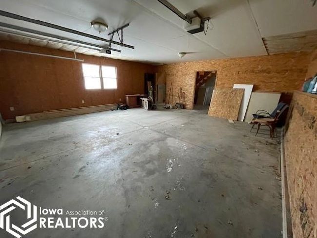 304 S Market St, House other with 3 bedrooms, 2 bathrooms and null parking in Rock port MO | Image 42