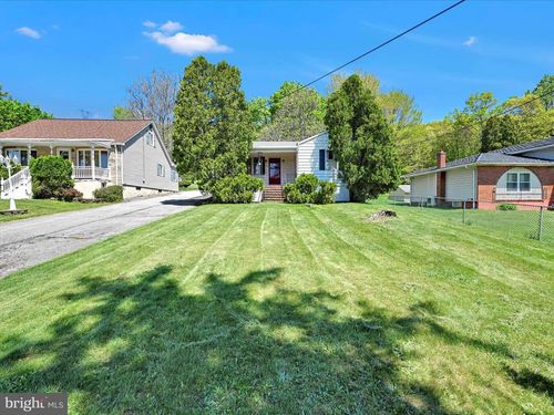966 Fountain St, ASHLAND, PA, 17921-9011 | Card Image