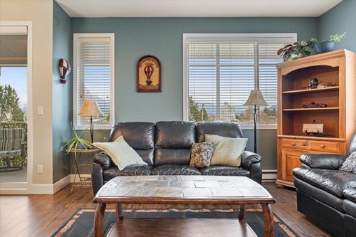217-46262 First Ave, Chilliwack, BC, V2P0C3 | Card Image