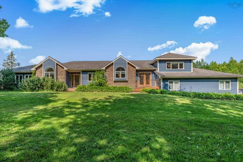 917 Montague Rd, Montague Gold Mines, NS, B2R1V2 | Card Image