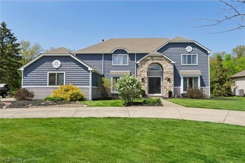 4420 Prestwick Xing, Westlake, OH, 44145-5068 | Card Image