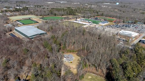 215 John Mowry Rd, Smithfield, RI, 02917-1230 | Card Image