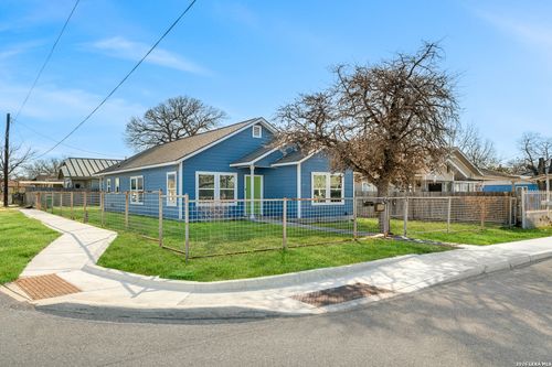 3402 W Salinas St, San Antonio, TX, 78207 | Card Image