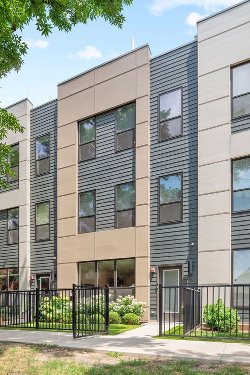3135 N Karlov Ave, Chicago, IL, 60641-5436 | Card Image