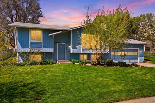 556 Scenic Heights Dr, Cheney, WA, 99004 | Card Image