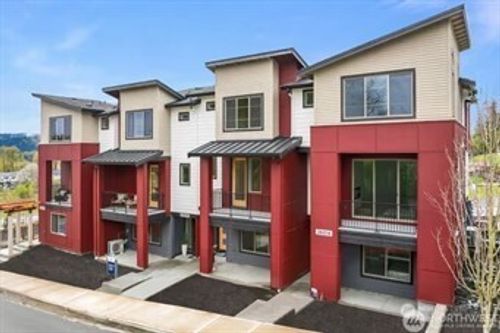 28-c-26520 Ne 143rd Cir, Duvall, WA, 98019-8714 | Card Image