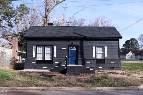 424 Daughtridge St, Rocky Mount, NC, 27801-7316 | Card Image