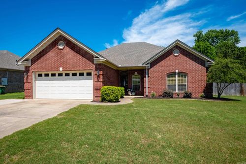 44 Oakbrooke Dr, Sherwood, AR, 72120-3187 | Card Image