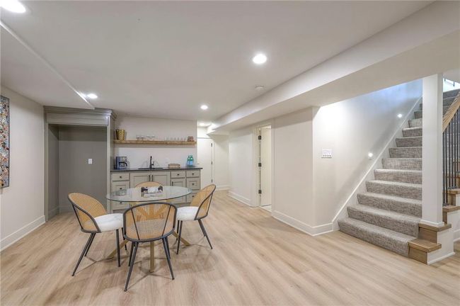 10314 Sagamore Ln, House other with 6 bedrooms, 5 bathrooms and null parking in Leawood KS | Image 47