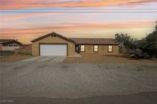 200 W Eton Street, Pahrump, NV, 89048 | Card Image