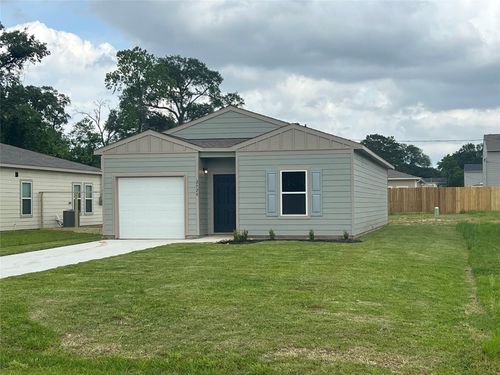 2520 18th St, Hempstead, TX, 77445-5487 | Card Image