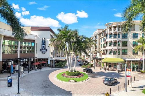 7309-9123 Strada Pl, NAPLES, FL, 34108-2897 | Card Image