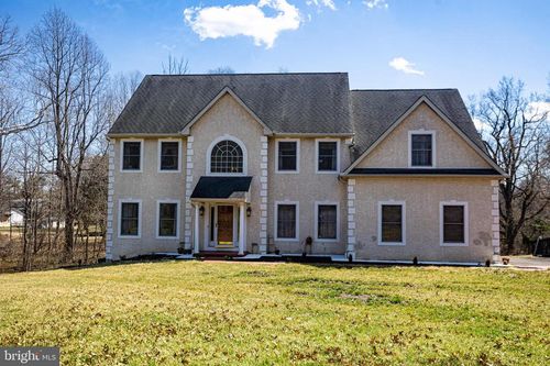 4 Donneybrook Ln, COLLEGEVILLE, PA, 19426-4408 | Card Image