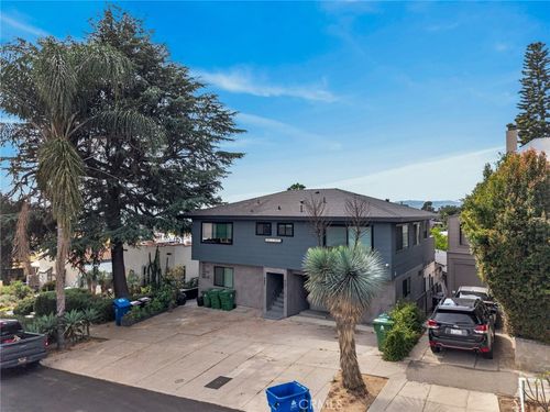 901 Micheltorena, Los Angeles, CA, 90026 | Card Image
