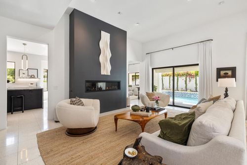 75465 Montecito Dr, Indian Wells, CA, 92210-8360 | Card Image