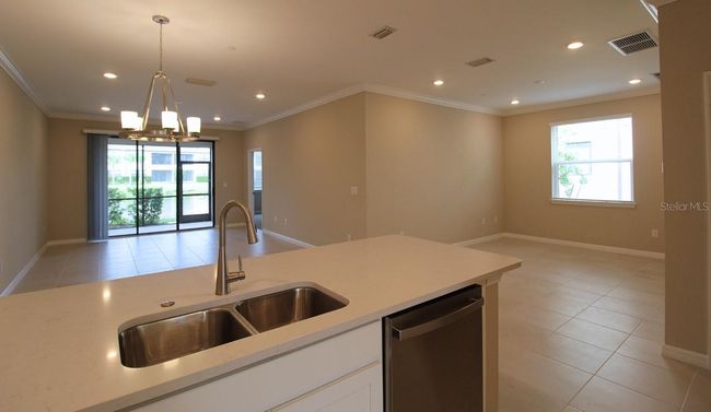 Kitchen | Image 6