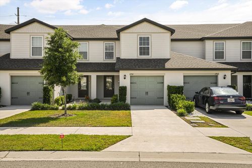 1758 Withernsea Ct, Tavares, FL, 32778-9434 | Card Image
