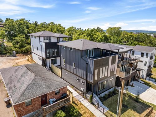 b-913 33rd Ave N, Nashville, TN, 37209-2604 | Card Image