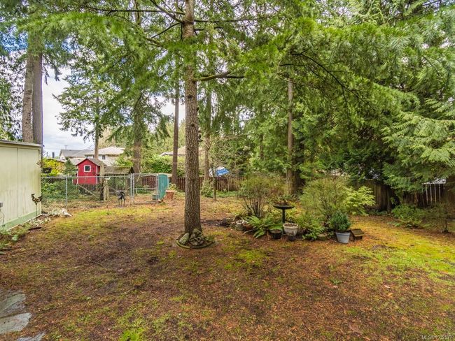 5515 Turner Rd, House other with 2 bedrooms, 1 bathrooms and 2 parking in Nanaimo BC | Image 36