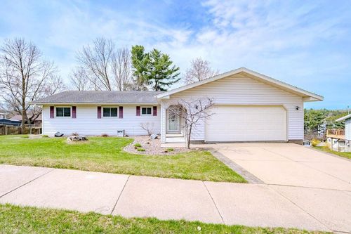1225 Sunset Drive, Wausau, WI, 54401 | Card Image