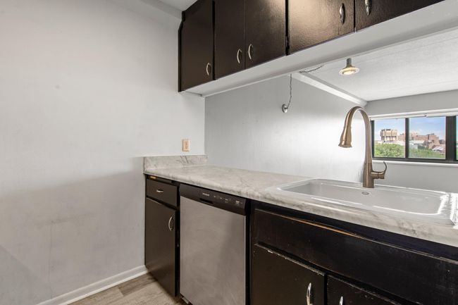 13-web-or-mls-1920 S 1st St 408-6.jpg | Image 9