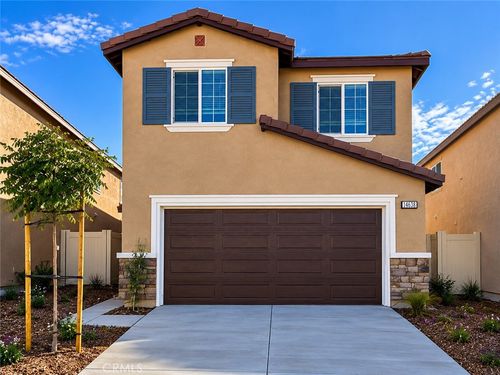 14086 Larissa St, Moreno Valley, CA, 92555-7129 | Card Image
