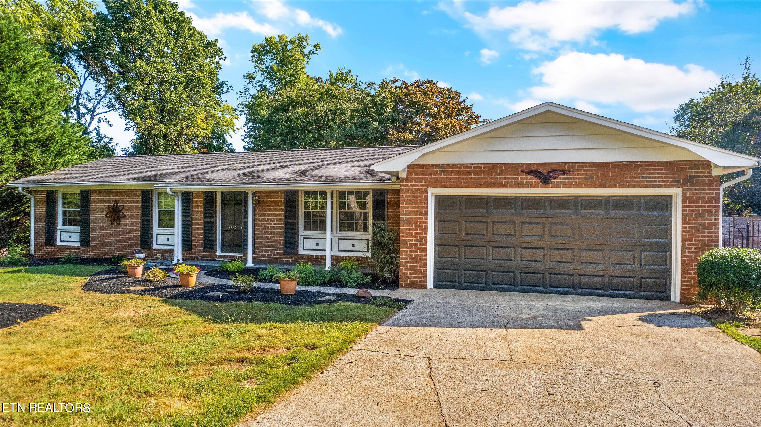 Scenic View Dr, Knoxville, TN 37938