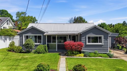 302 3rd St, Oakdale, PA, 15071-1249 | Card Image