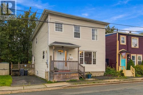 46 Beaumont St, St. John's, NL, A1E1R6 | Card Image
