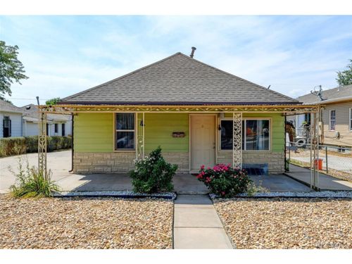 149 N 10th Ave, Brighton, CO, 80601-1809 | Card Image