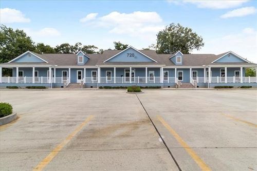 ste-e-720 W 21st Ave, Covington, LA, 70433-2455 | Card Image