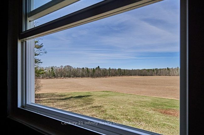 4384 Boundary Rd, Home with 3 bedrooms, 2 bathrooms and 20 parking in Pontypool ON | Image 36