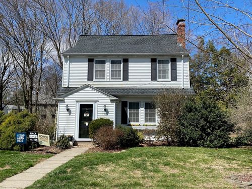 22 Cleveland Rd, Wellesley, MA, 02481-2435 | Card Image