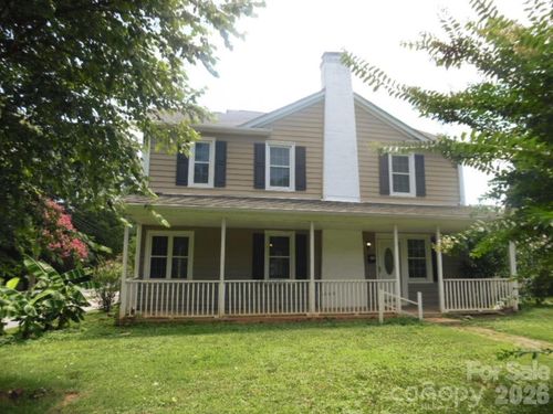 210 Oakdale St, Gastonia, NC, 28054-4615 | Card Image