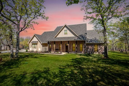 322 Mountain View Ct, Sunset, TX, 76270-5404 | Card Image