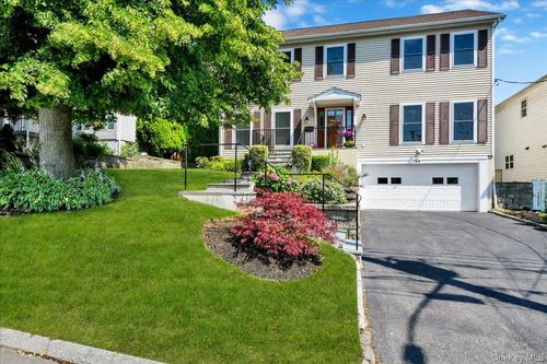 68 Bolton Ave, White Plains, NY, 10605-2421 | Card Image